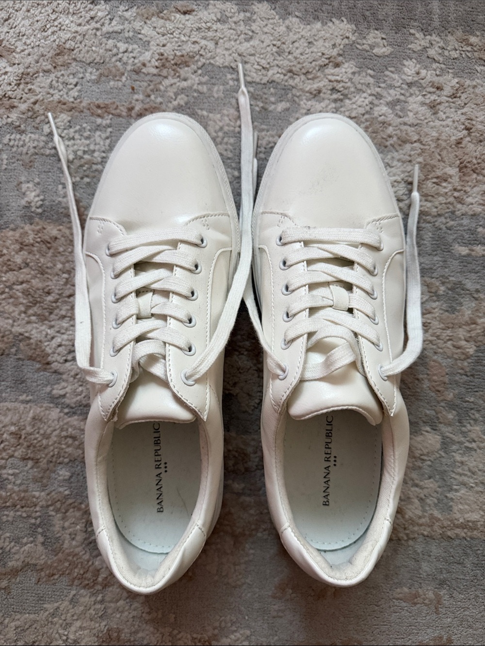 Banana Republic Men’s White Lace-Up Leather Sneakers - Size 10